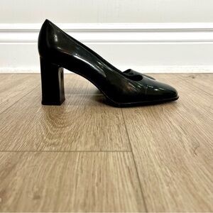 Women's Black Block Heel Pumps - Elegant Everyday Heel